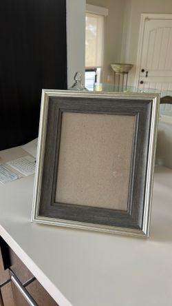 8 x 10 picture frame