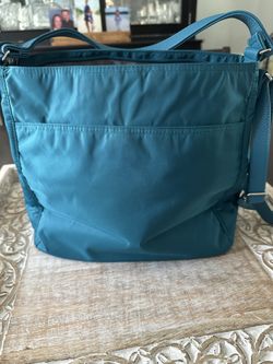 Thirty-One Turquoise Everything Crossbody