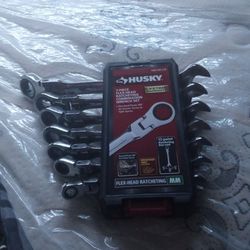 Husky Ratchet Wrench Set