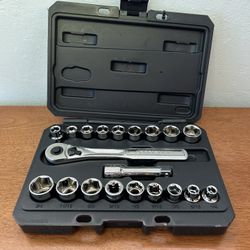 20 Piece Socket Wrench Set By Craftsman 
