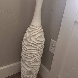 Decorative vase