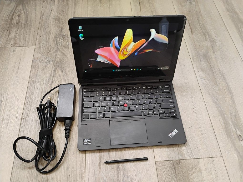 CORE i7 Lenovo Thinkpad 2 In 1 TouchScreen Laptop (Win 11 Pro)