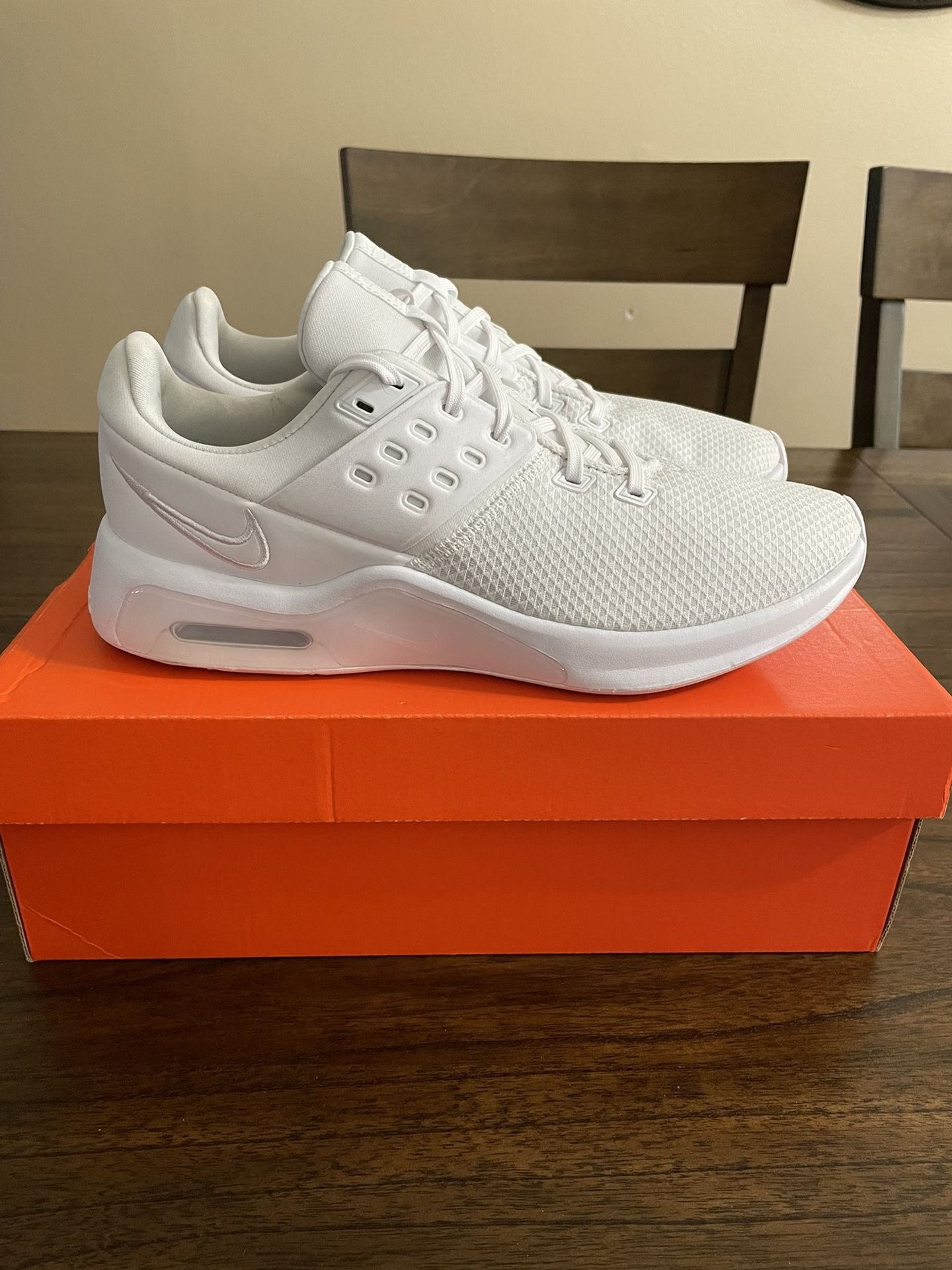 Womens Nike Air Max Size 11