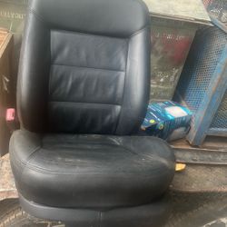 Black Leather Seats 