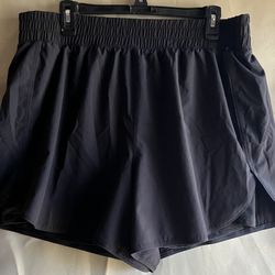 Women’s Workout Shorts XXL For $10
