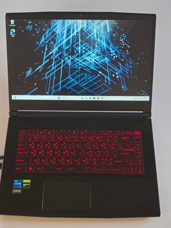 Gaming Laptop Msi Intel Core i5-11400H 8Gb Ram 256gb SSD GTX 1650 Max-q Open To Trades
