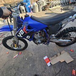 2001 Yamaha Y426z
