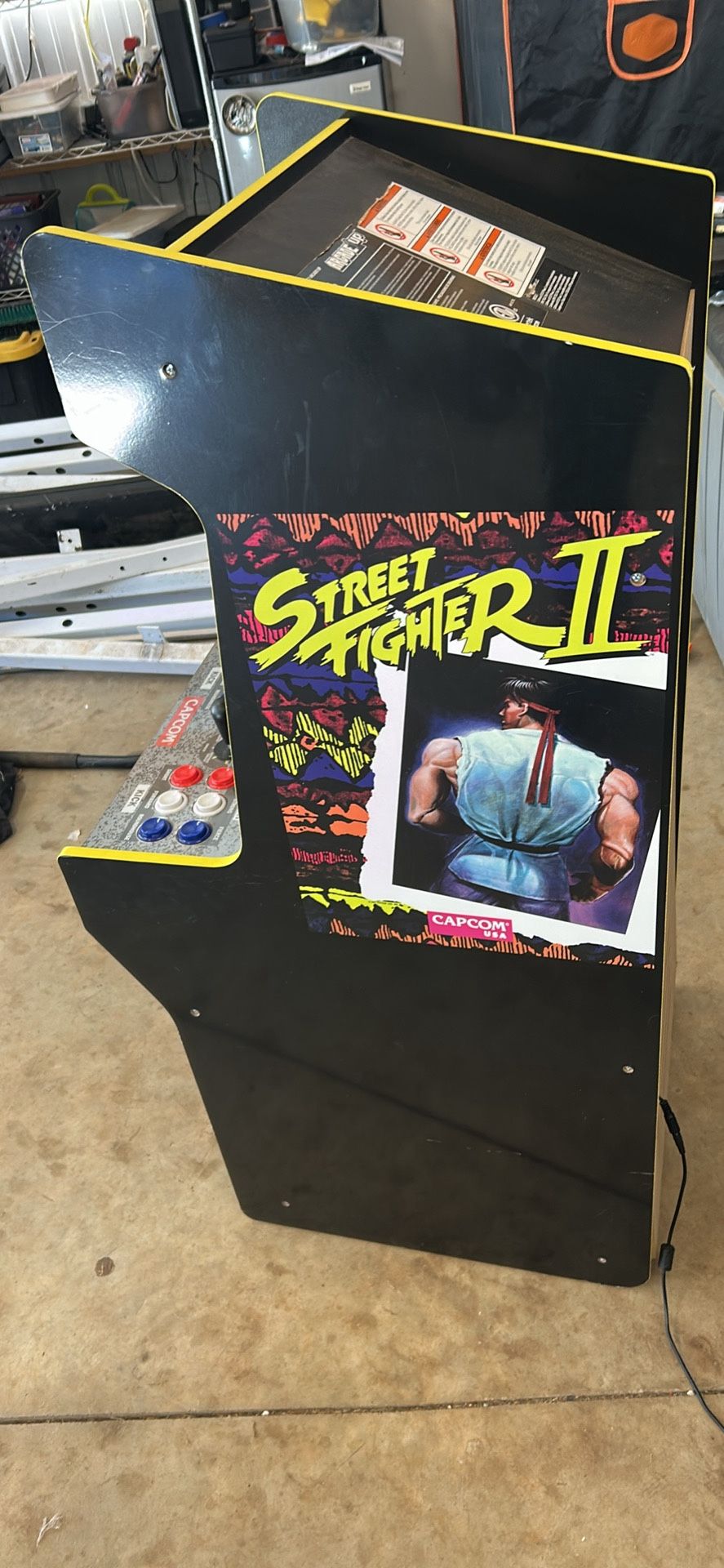Street Fighter 2 Cabinet With Multiple Games 