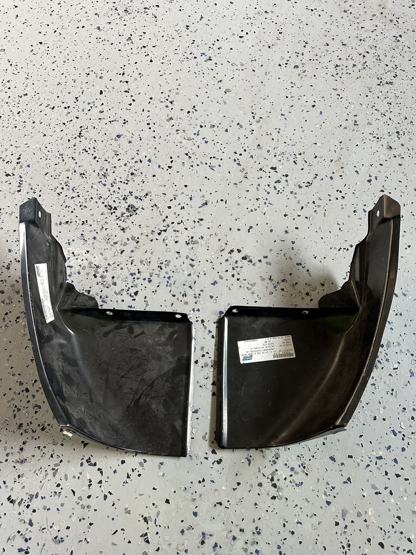 67-72 Chevy C10 Bed Splash Guards 