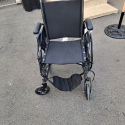 Use the wheelchair , I accept a good offer