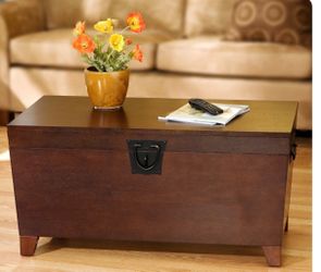 Espresso Pyramid Trunk Cocktail Table