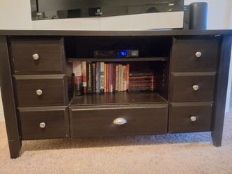Free TV Stand
