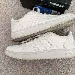 Women’s Adidas size 7. White 