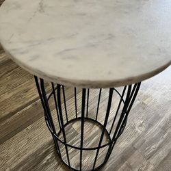 Marble Stand 