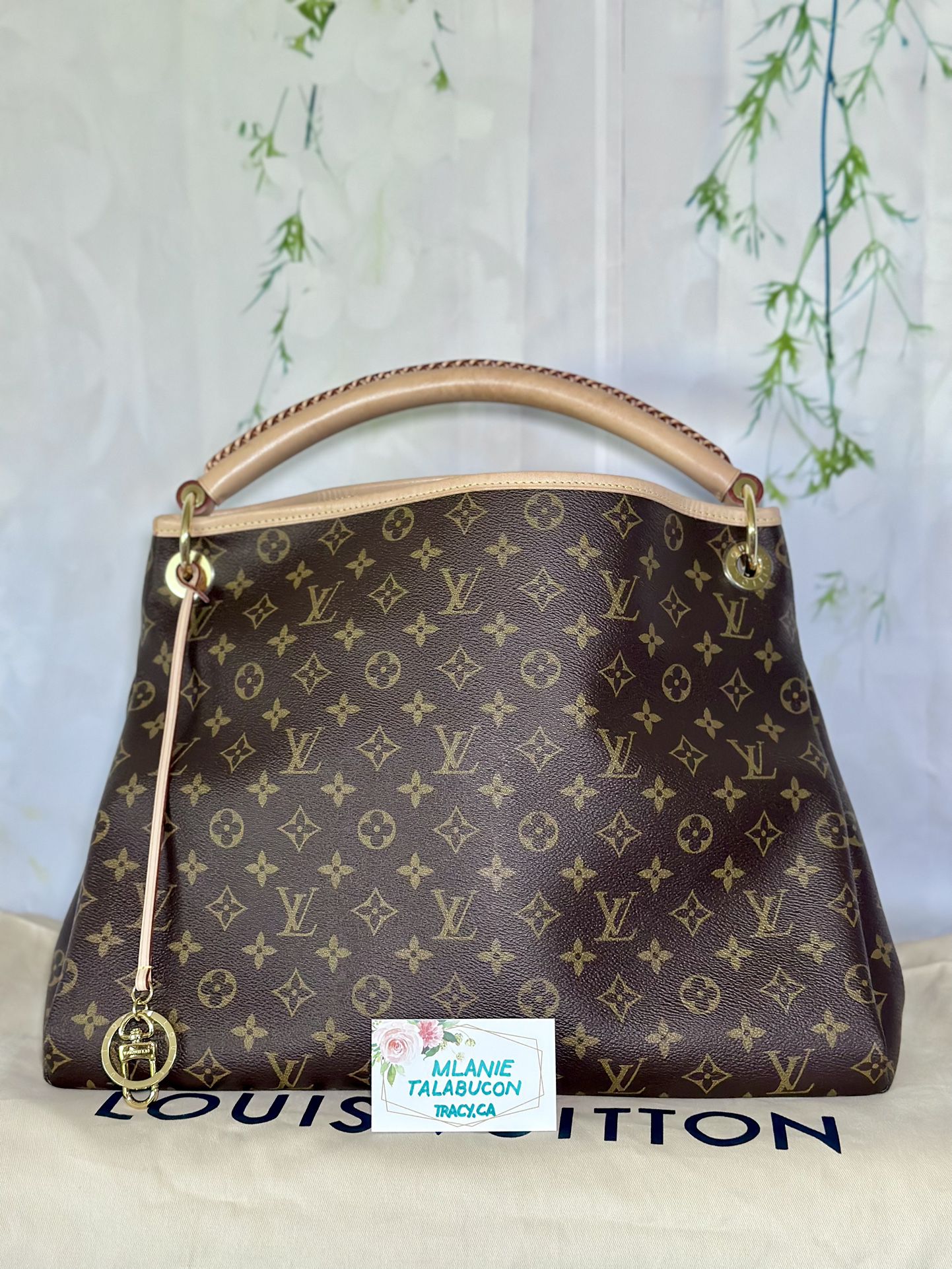 Authentic Louis Vuitton Artsy MM New Model for Sale in Tracy, CA