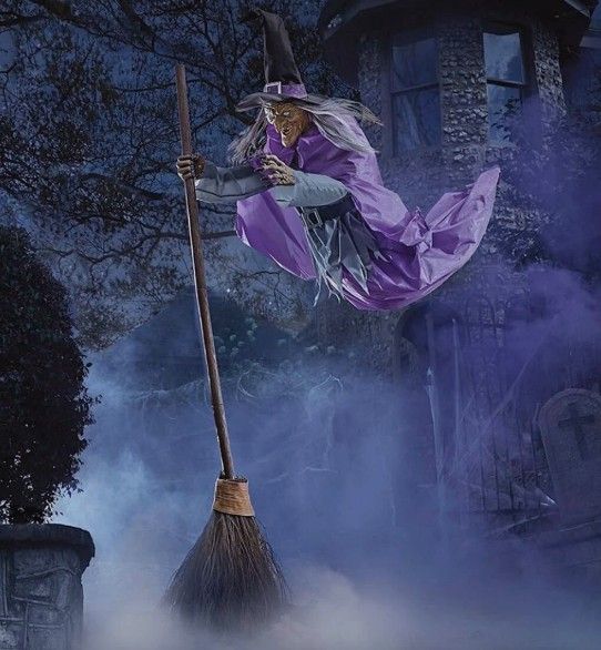 12 FOOT TALL Hovering Witch With Led Lifeeyes , Motion And Sounds