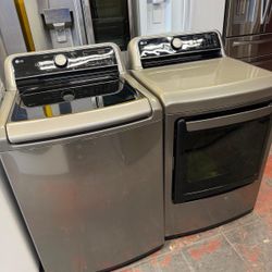 LG Set Washer And Dryer Gas