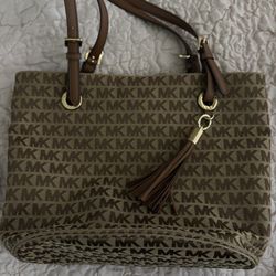 Michael Kors Purse