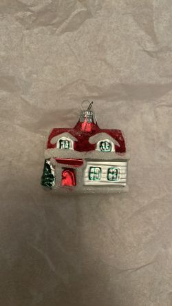 Beautiful Christmas House Ornament 