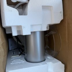 Kitchen Aid 600 Pro Mixer  6qt Bowl