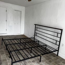 King Size Bed Frame Platform Metal Black Wood 77034