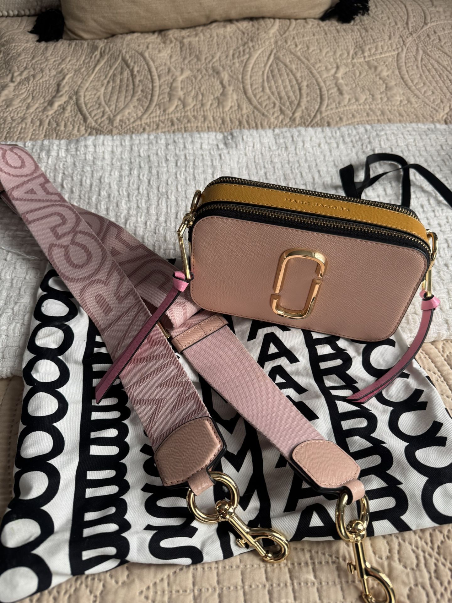 Marc Jacobs Snapshot