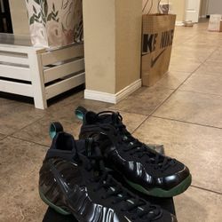 Nike Chuck Posite Basketball Shoes Sz 11