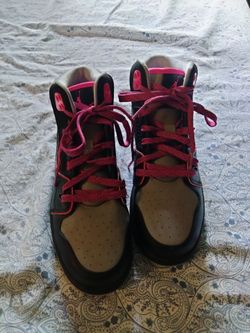 Air Jordan High-Top Sneakers Black Tan Pink size 7youth