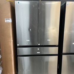 Samsung Bespoke 4 Door Refrigerator With Beverage Center