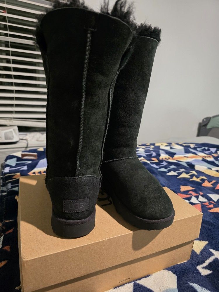 UGG Australia Classic Tall 5229 Black Sheepskin Suede Boots Women's Size 6