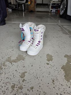 Nike Vapen snowboarding boots