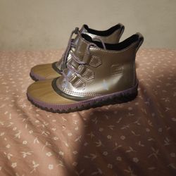 Sorel Snow Boots 