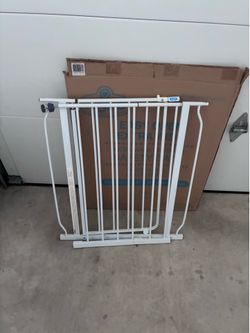 Regalo safety gate
