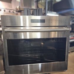 30in Wolf Single Wall Oven Electric