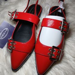 Red Flats With Detailing 
