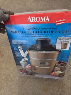 Ice cream maker