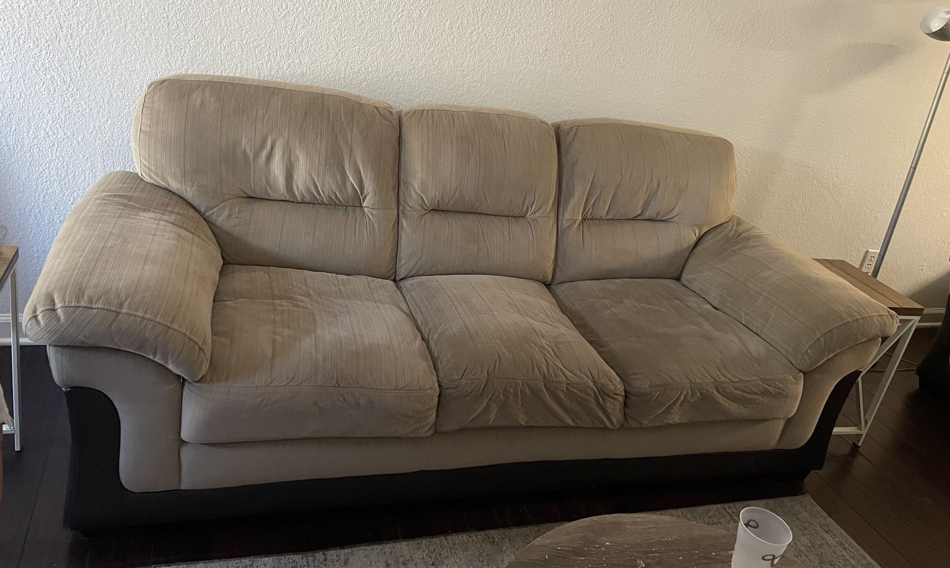 Tan And Brown Couches And Loveseat