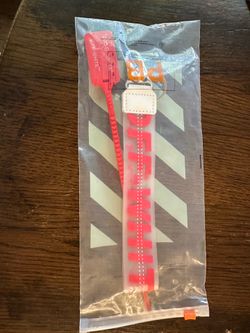 Off-White Zip Tie 2013