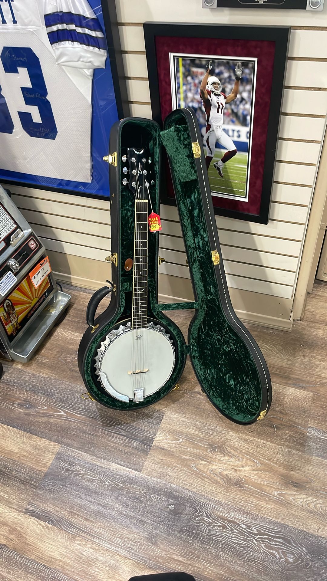 Dean 6 String Banjo In Hard Case
