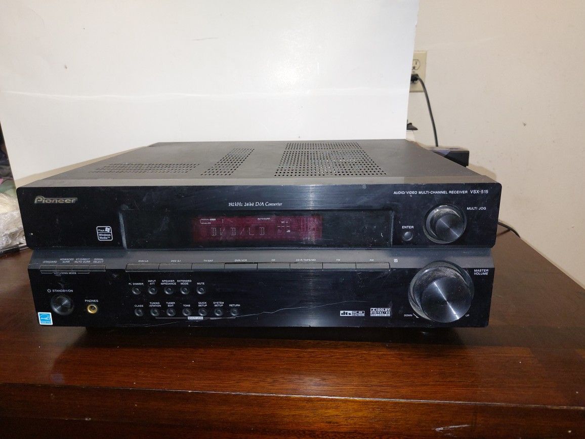 Pioneer VSX 515 6.1 Channel 660 Watt Receiver 24 Bit