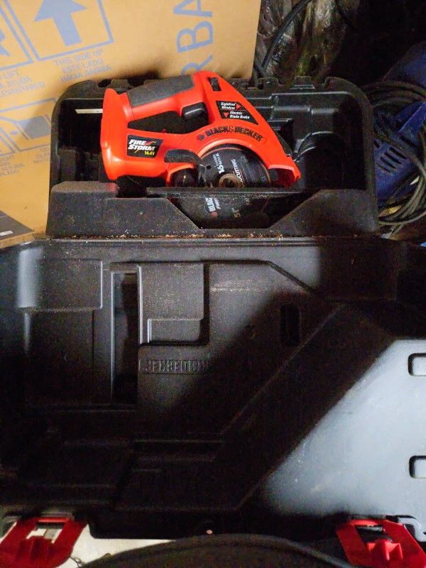 14.4 Black And Decker Fire Storm Saw