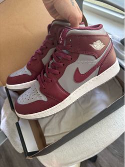 Air Jordan 1 Mid