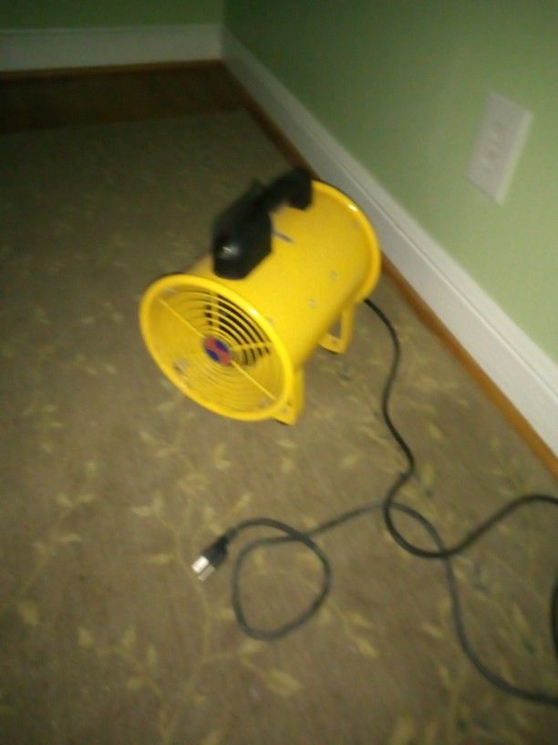 Little Ventilation Fan