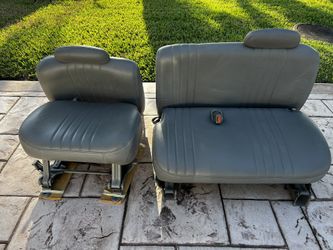 Chevy Suburban Tahoe Middle Seat