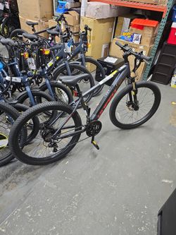 Huffy 27.5" Vertis 36V Adult Electric Mountain Bike, Fits Riders 5'0"+, Gray, Unisex
Gray - 27.5"