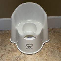 Baby Bjorn potty chair