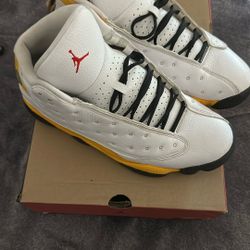 Air Jordan Retro 12