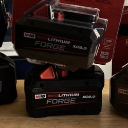 Milwaukee M18 Xc8,0  Forge Batteries 