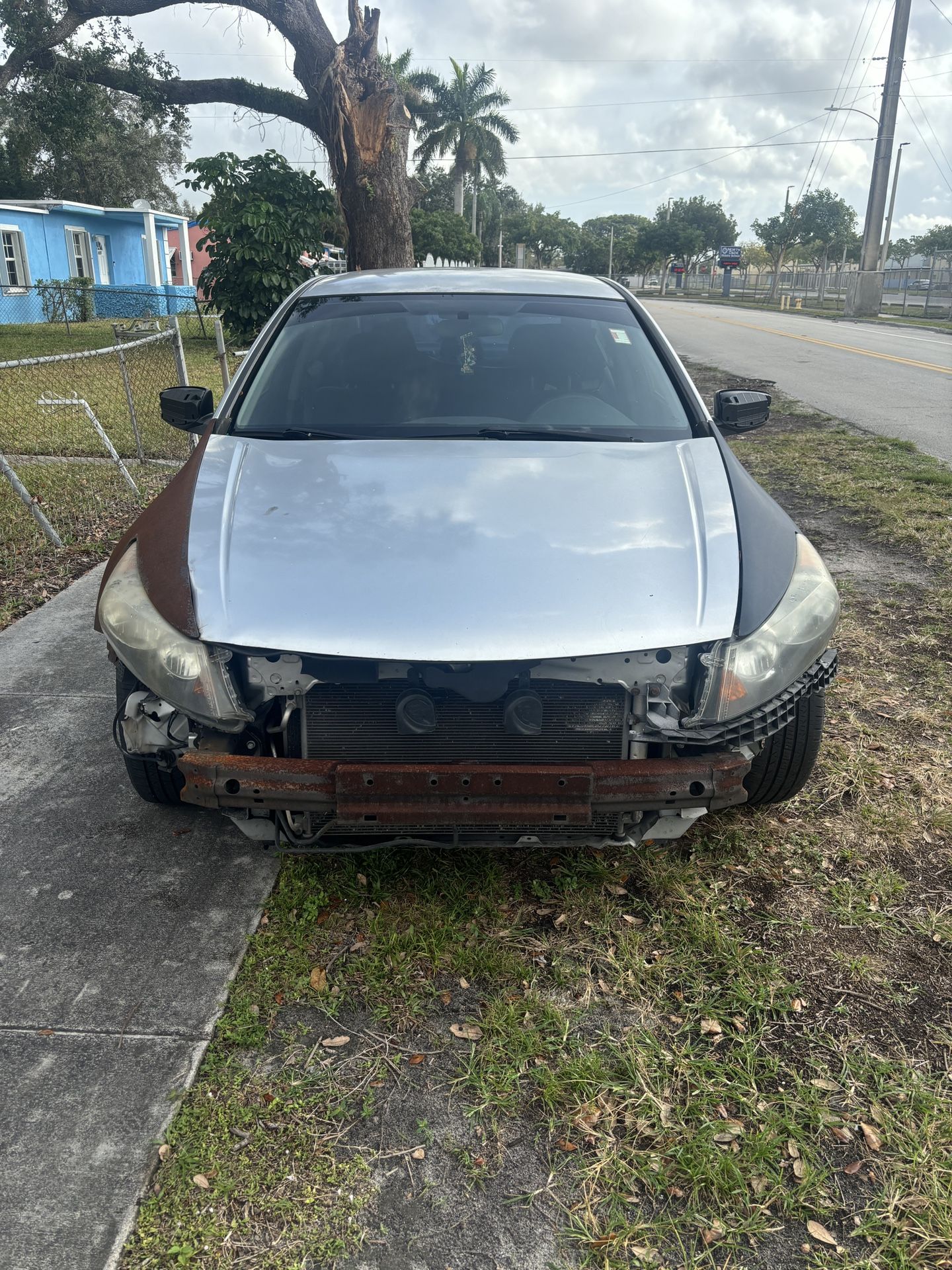 Honda Accord (2010) 4 Door (Bumper Included)