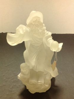 Clear crystal Statue